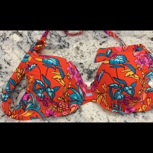 Xhilaration D/DD Swim Suit Too. NWOT